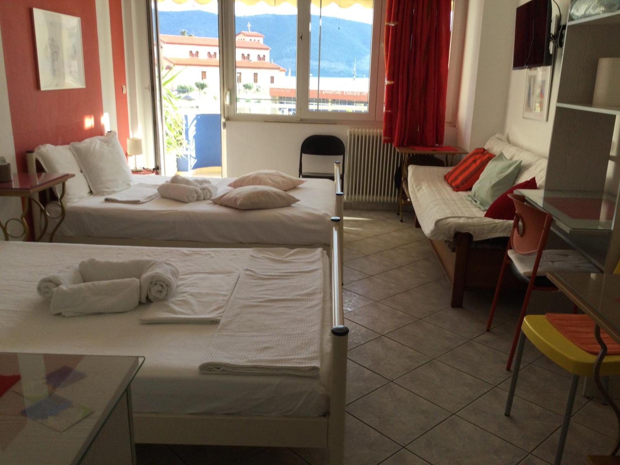 Maria'S Roomstudios Apartments Flats To Let Seaside Heart City Chantzara Spyropoulos Igoumenitsa Exterior photo