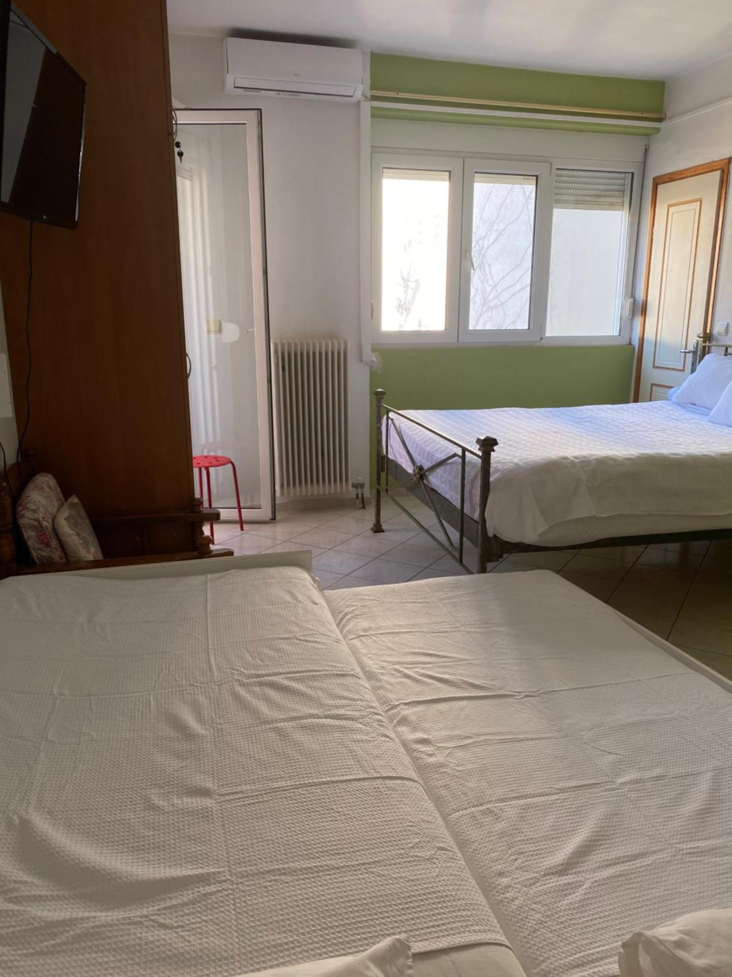 Maria'S Roomstudios Apartments Flats To Let Seaside Heart City Chantzara Spyropoulos Igoumenitsa Exterior photo